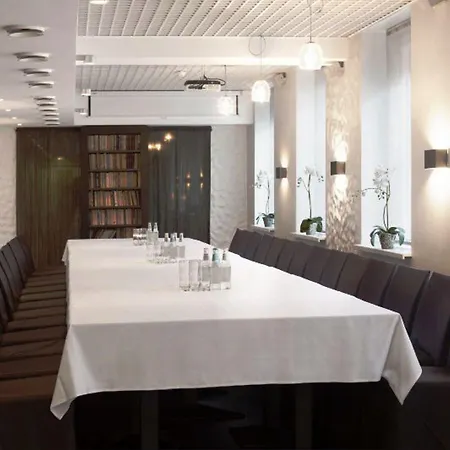 Kreutzwald 4* تالين