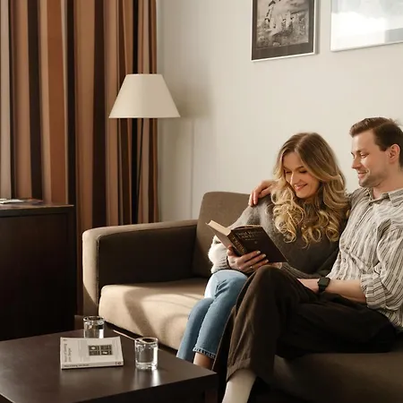 Kreutzwald فندق تالين