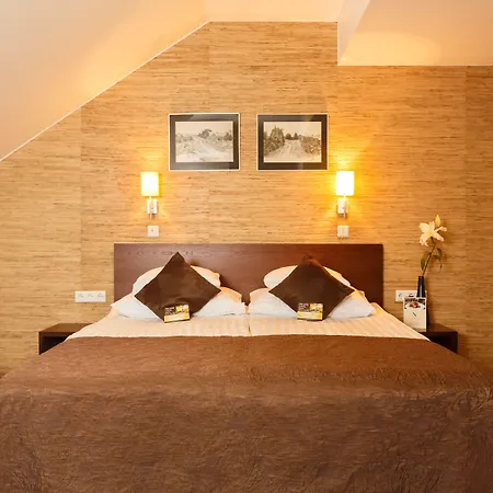 Kreutzwald 4* تالين