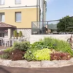 Kreutzwald Hotel 4*
