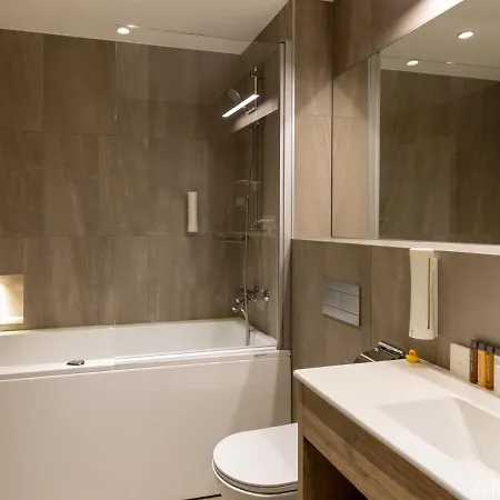 Kreutzwald 4* تالين